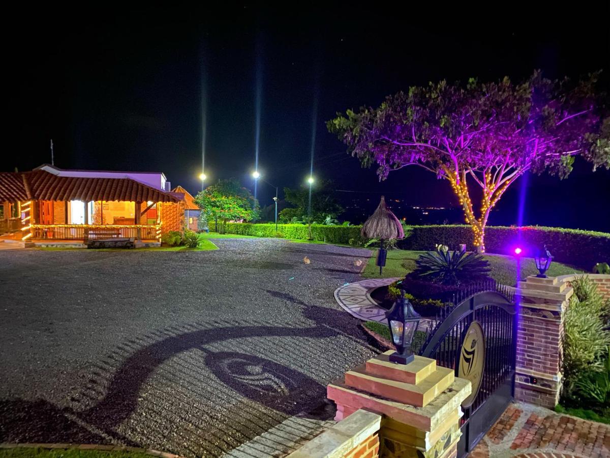 La Victoria Hotel Campestre Quimbaya Eksteriør bilde