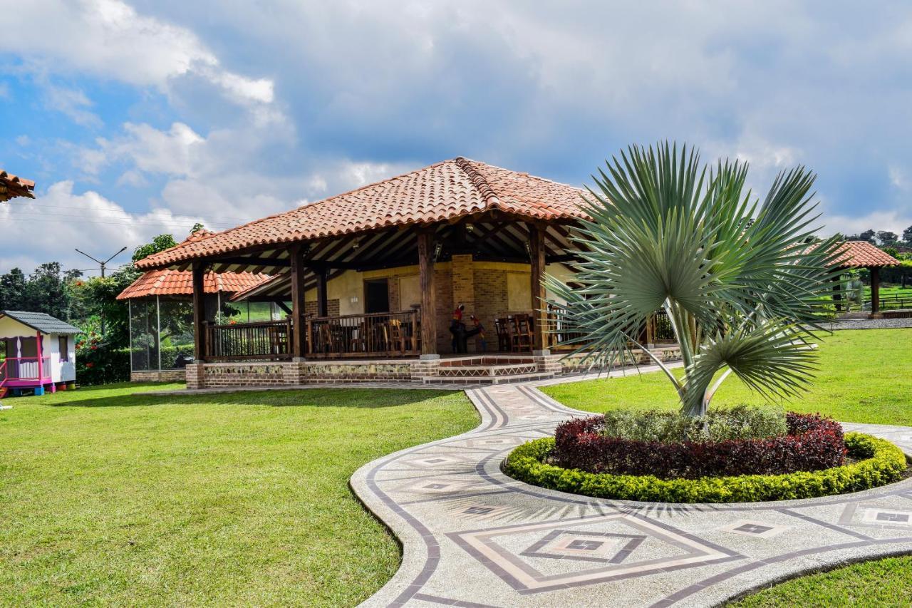 La Victoria Hotel Campestre Quimbaya Eksteriør bilde